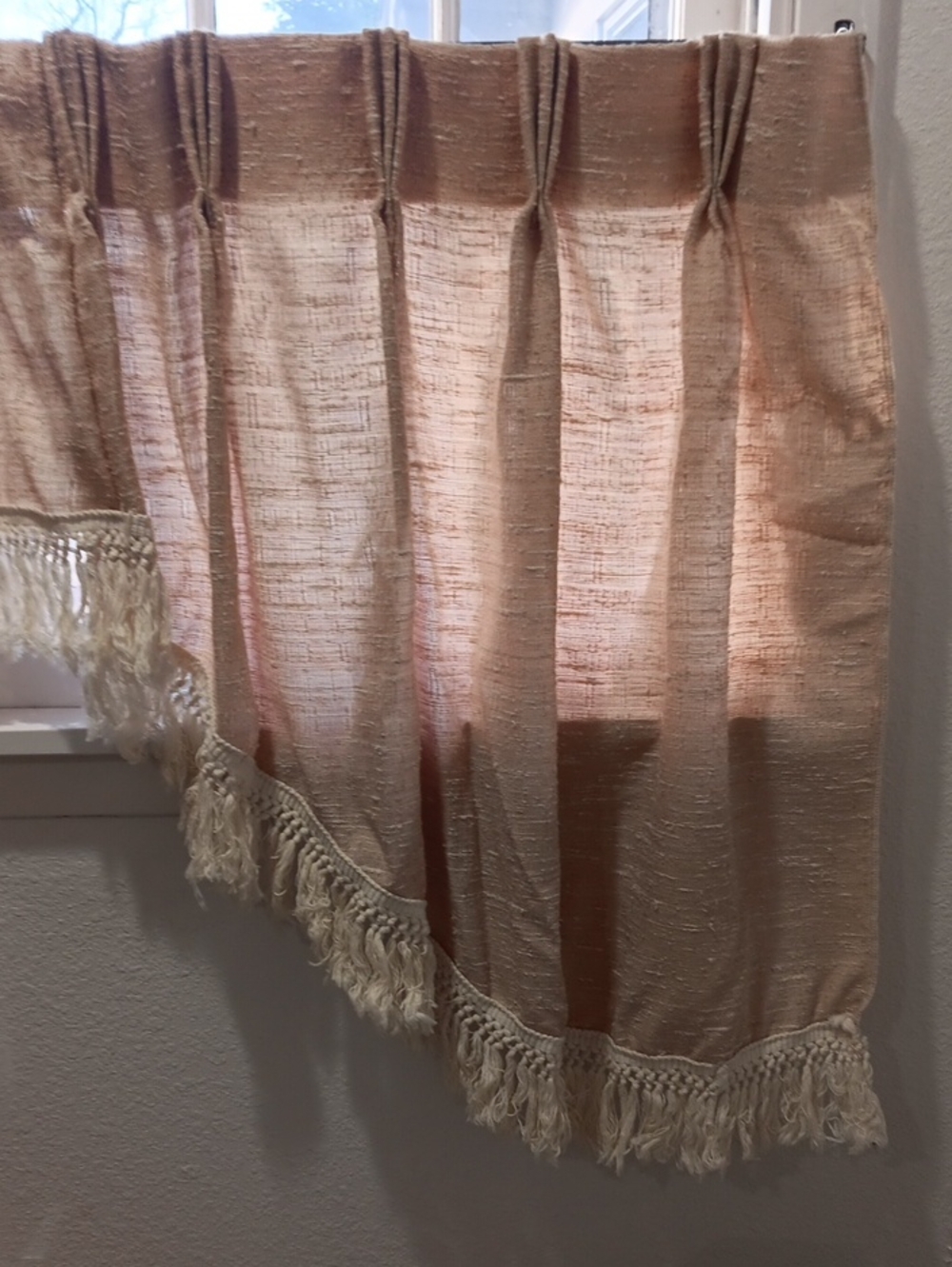 Fabulous Vintage 1970's Textured Pinch Pleat  Fringe Valance - Home Accents